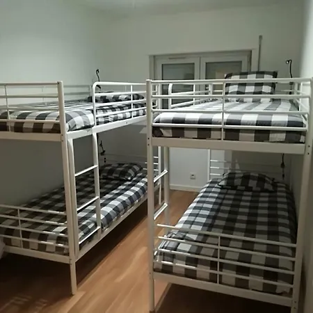 White Rock Surf Homestay Ericeira